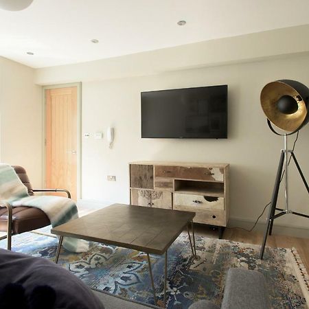 The New Bond Street Loft - Modern & Central 1Bdr Apartment London Bagian luar foto